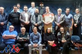 دبیر جشنواره تئاتر فجر با گروه‌های نمایشی یزد دیدار و گفت‌وگو کرد