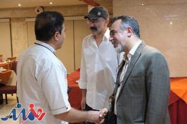 دیدار کاظم نظری و هادی حجازی‌فر با هنرمندان بخش فراگیر بهزیستی جشنواره عروسکی