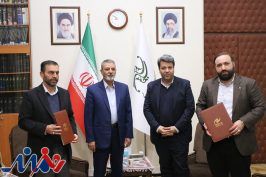 فرمانده کل ارتش از بنیاد فارابی دیدار کرد