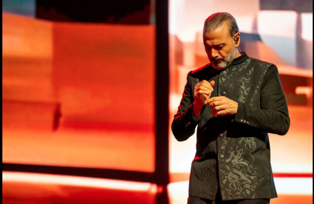 علیرضا قربانی «سووشون» را به مردم میهن دوست ایران تقدیم کرد