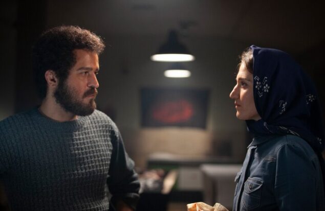 «سینما متروپل» ۲۳ دقیقه کوتاه شد؛ حذف بخش‌های «کازابلانکا» از فیلم!