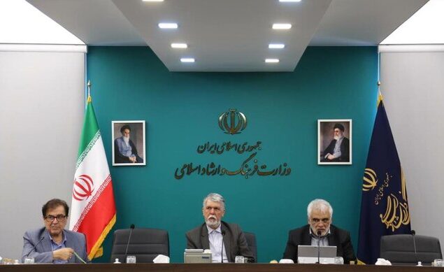 صالحی: در صورت ضرورت سندنویسی کنیم / برای «سند هنر رضوی» ساختار جدید لازم نداریم