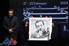شبی برای تجلیل از خواننده نامدار سرودهای انقلابی در جشنواره موسیقی فجر
