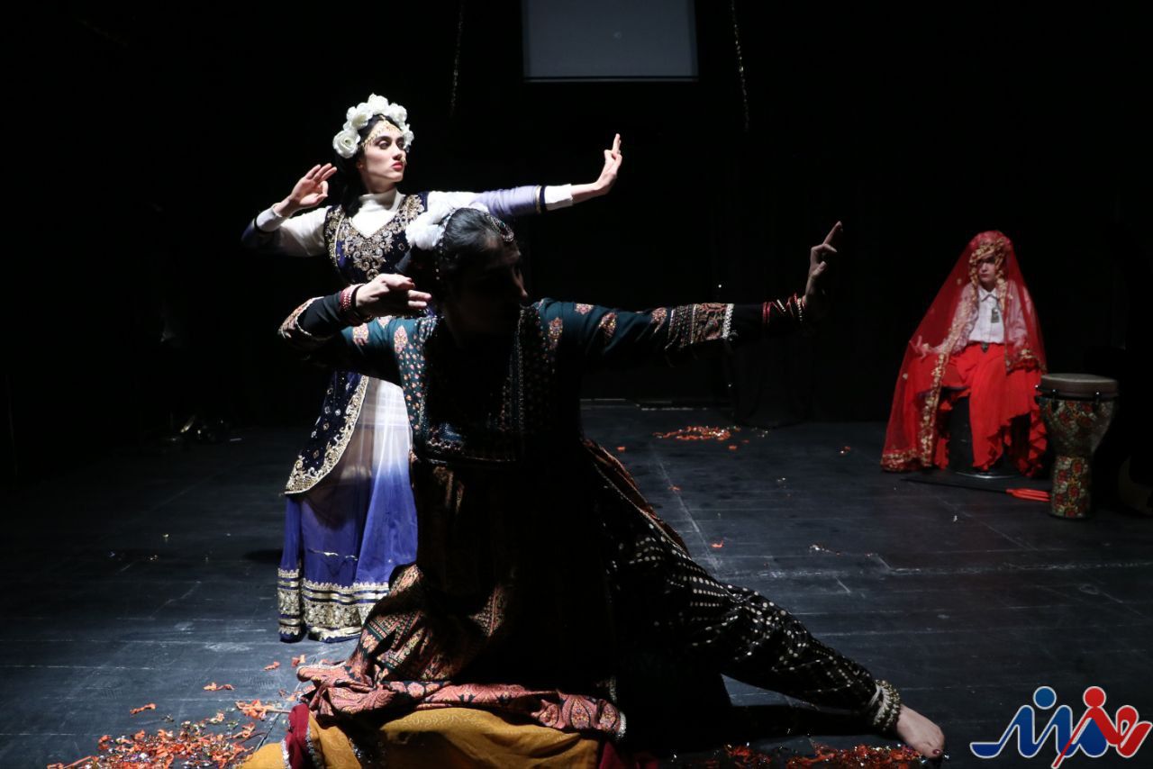 «تئاتر» به مخاطب‌های غیر تئاتری نیاز دارد