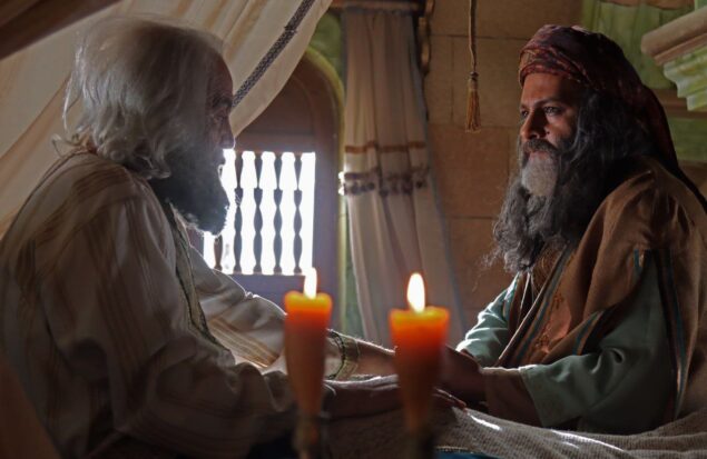 سریال تاریخی شبکه یک سیما، دو قسمت پشت صحنه دارد