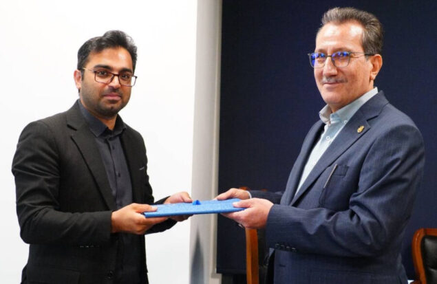 به گزارش هنرمندنیوز سعید رسولی معاون وزیر راه و شهرسازی و مدیرعامل سازمان بنادر و دریانوردی در حکمی سامان مرادحسینی را به سمت سرپرست مدیریت ارتباطات و بین‌الملل این سازمان منصوب کرد.