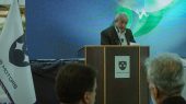 به گزارش هنرمندنیوز: ریاست گروه اقتصادی گلستان در سالگرد فاجعه حمله موشکی رژیم صهیونی به سایت بروجرد خودروسازی فردا، ضمن تقدیر از همراهی کارکنان این واحد تولیدی در مسیر بازسازی و بازگرداندن آن به چرخه تولید، از صبر و بردباری خانواده‌های شهدای تولید این کارخانه تجلیل به عمل آورد.