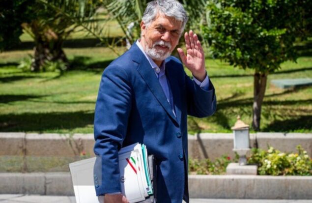 توضیحات وزیر فرهنگ درباره برگزاری کنسرت همایون شجریان