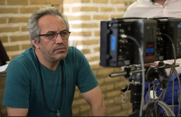 محمدحسین لطیفی: مردم ایرانی‌بودن خود را فراموش نکنند