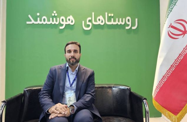 به گزارش هنرمندنیوز، مرتضی حسینی، مدیر دفتر نوآوری، هوشمندسازی و امنیت معاونت توسعه روستایی در گفت‌‌گو با روستا آنلاین در پاویون روستاهای هوشمند ششمین نمایشگاه بین‌المللی دستاوردهای روستایی و عشایری گفت: هدف اصلی این اقدامات، توانمندسازی روستاییان، اتصال تولیدکنندگان به بازار و فراهم‌ کردن دسترسی عادلانه‌تر جامعه روستایی به خدمات نوین است.